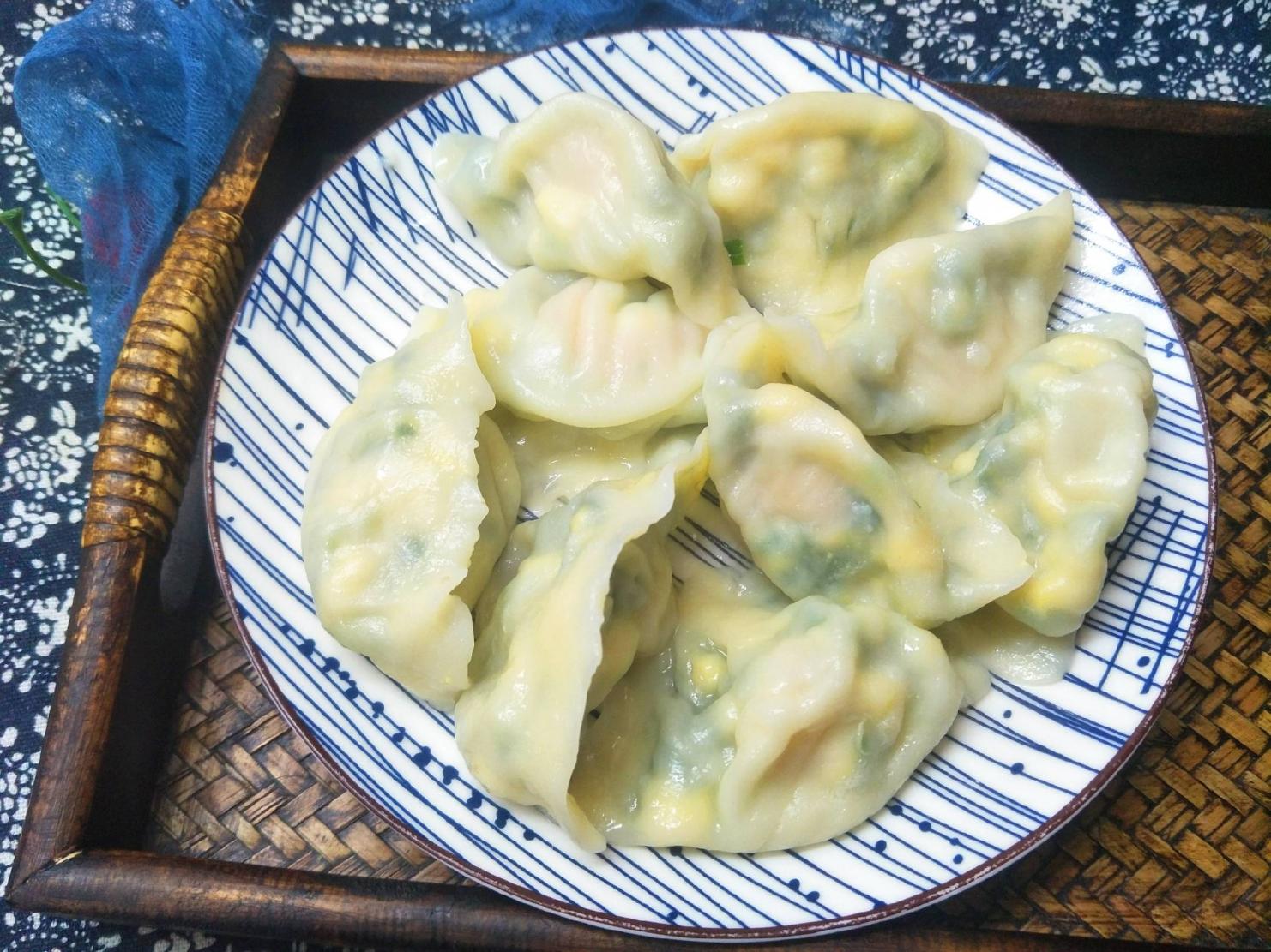  煮饺子用冷水还是热水（家常美食）