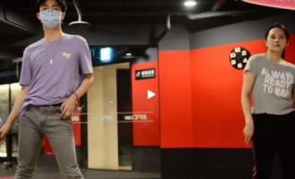 伊能静儿子个人社交账号曝光，晒出性感热辣女装照片引争议